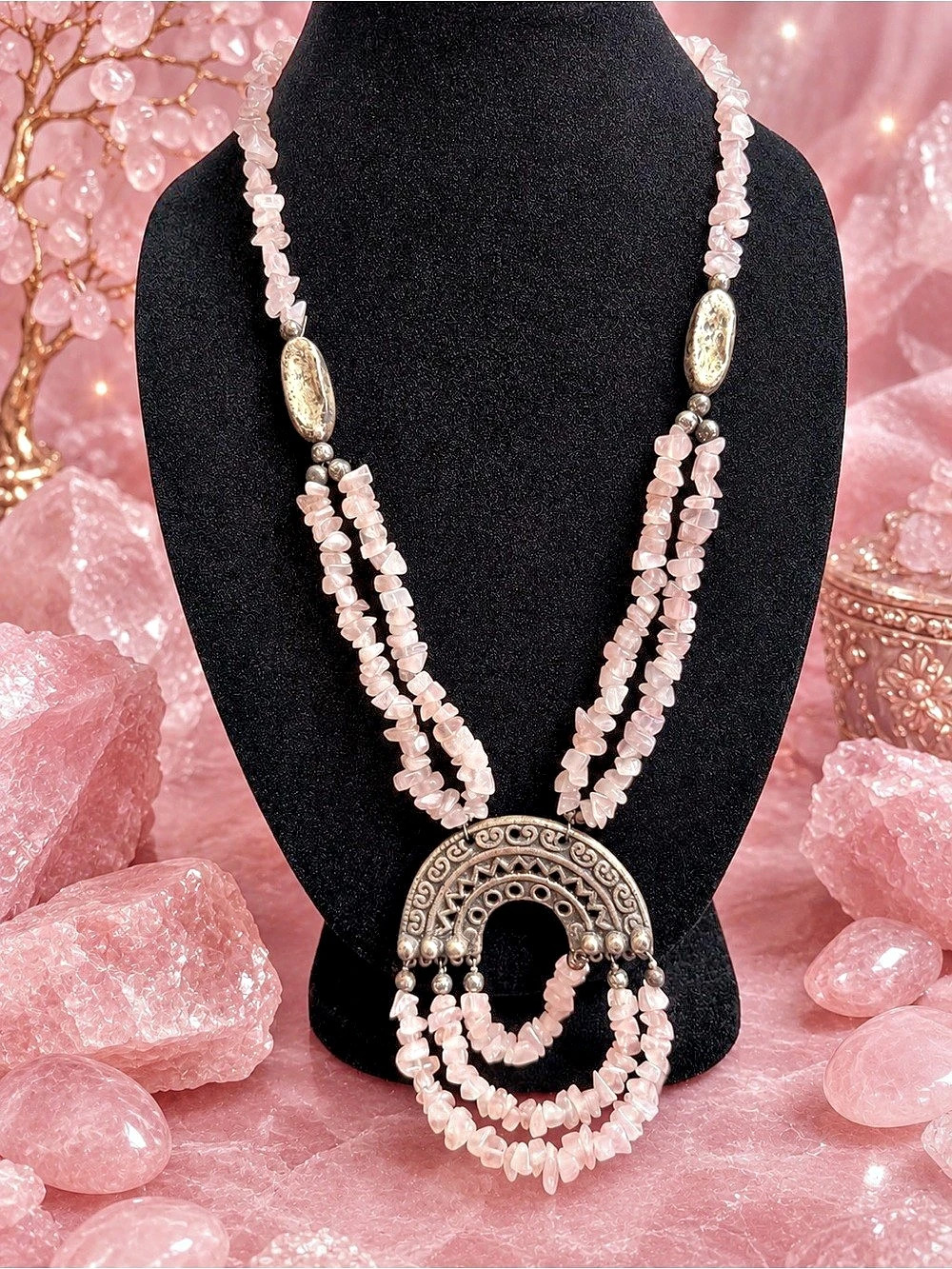 Vintage Rose Quartz Pendant Necklace in Pink & Silver
